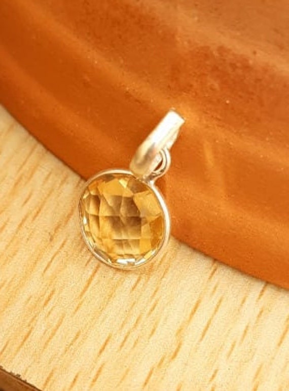 Citrine pendant of golden best sale healing