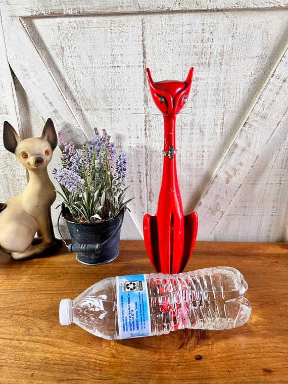 Vintage Brinns Tomato Red Long Neck Atomic Cat Figurine Made in