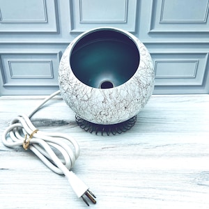 MCM Eyeball Lamp: White & Gold Orb Spatter Design