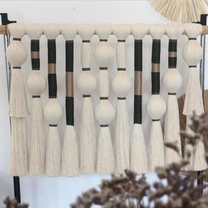 Beautiful Macrame wall hanging, Tapestry for Boho Home Decor, Over the Bed Decor, Macrame Headboard Bohemian Accent Macrame