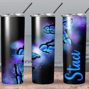 Gepersonaliseerde Galaxy Butterfly tumbler / / Gloeiende Butterfly Tumbler / / Butterfly Tumbler voor haar / / Butterfly Custom Tumbler
