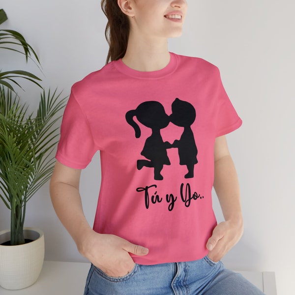 Vintage Spanish  "Tu y Yo" Love T-Shirt - Romantic Tee for Couples