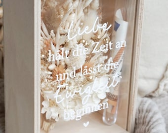 Geldgeschenk Geschenkbox Hochzeit | Personalisiertes Hochzeitsgeschenk | Trockenblumen Geschenk | Liebe hält die Zeit an