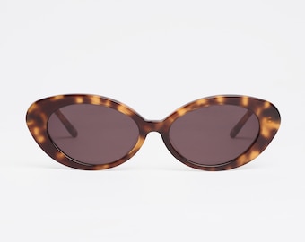 Round Cateye Tortoiseshell Sunglasses (archive)