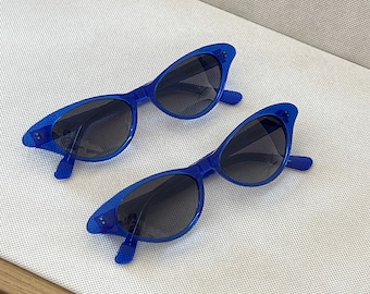 Blue Cateye Sunglasses (13)