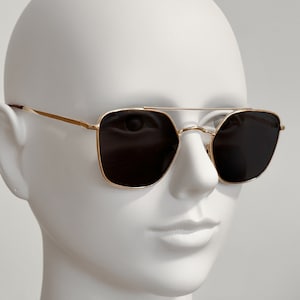 Square Aviator Metal Sunglasses (W1)