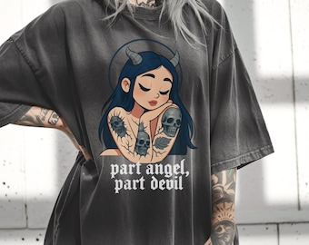 Gedeeltelijk engel- en duivels T-shirt meisjes | Comfortkleuren 1717 | Alt-cartoon tattoo-meisje | Donkere esthetische engelduivelhoorns | Geïnkt slechterikcadeau