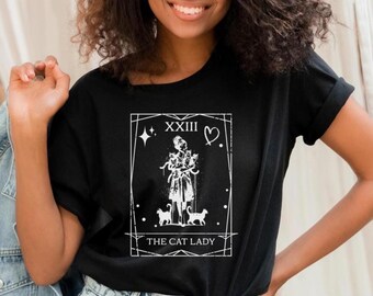 Camiseta The Cat Lady Tarot | Camiseta unissex de manga curta | Bella Canvas 3001 | Camiseta engraçada Tarot | Camiseta Crazy Cat Lady | Presente Tarot Cat Lover