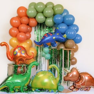 Combo Arco De Globos Dinosaurios + Frase Feliz Cumpleaños