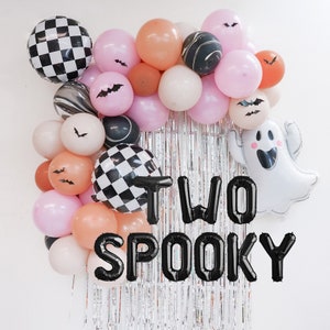 Dos espeluznantes decoraciones de guirnaldas de globos Halloween 2.o cumpleaños Banner Decoraciones / Ghost Boo 2.a fiesta de cumpleaños / Little Boo cumple dos años