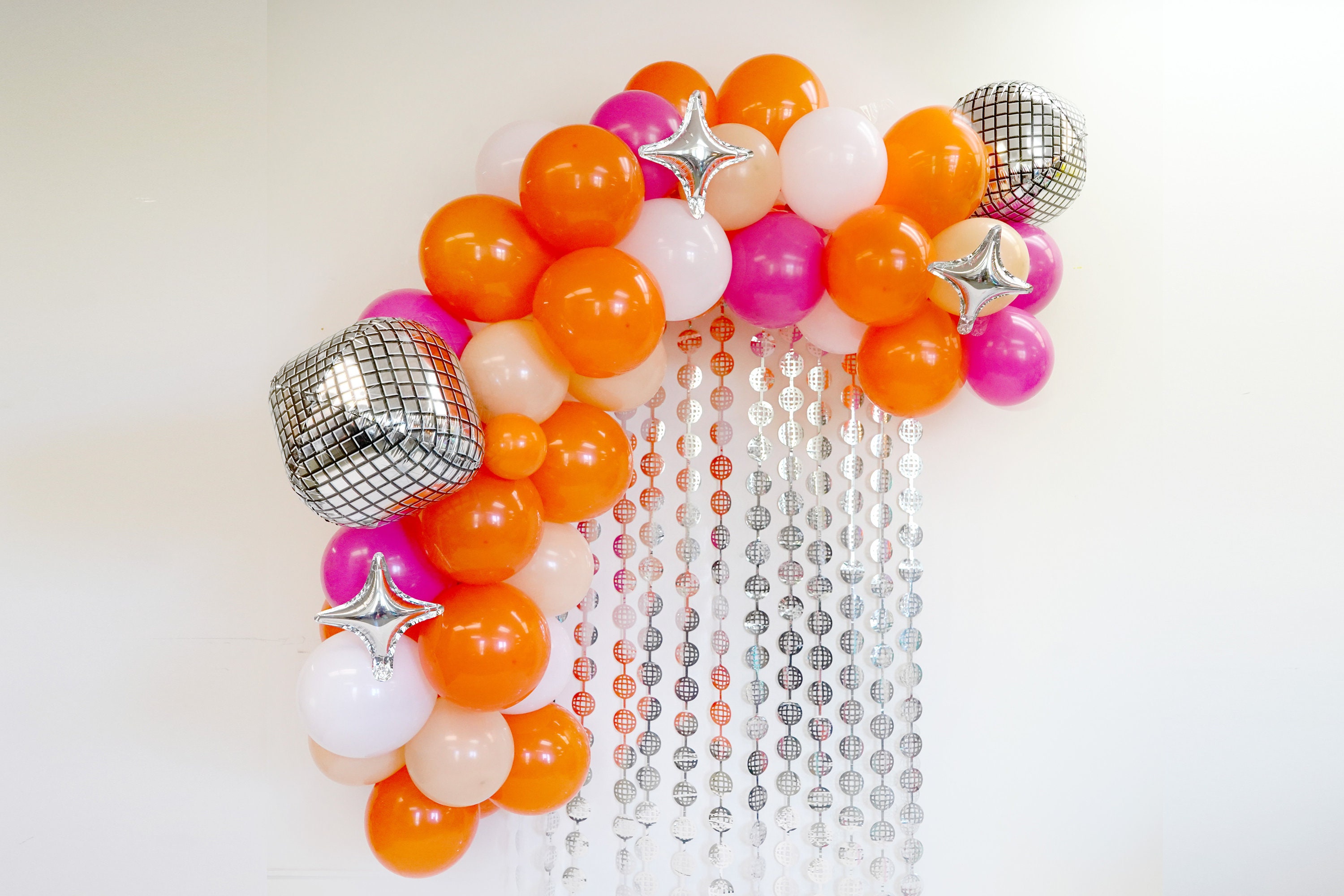 Disco Balloons – Gigi & Olive