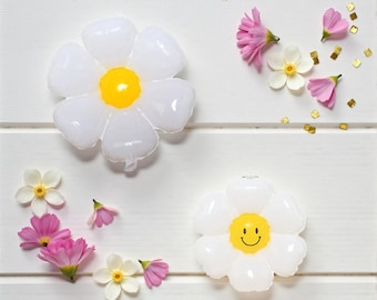 Daisy Balloon Kit: Boho Groovy Birthday Party Decor