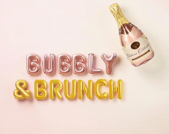 Banner de globos de bikinis y martinis: decoración de martini para despedida de soltera en una isla tropical de playa