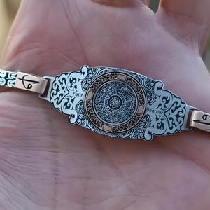 Ayatul Kursi gravierte Silber Armband mit personalisierten Namen - handgemachter islamischer Schmuck