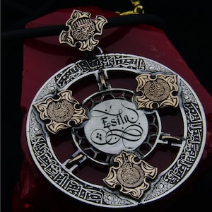 Handgemaakte bewaker medaillonketting 925 sterlingzilveren medaillon, een persoonlijke naam is geschreven op het zilveren gedeelte met de wachtgebeden