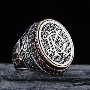 Anillo de letra para hombre en plata de ley 925 con piedras de cuarzo rojo, regalo personalizado para el día del padre, joyería hecha a mano, anillo de letra ajustable