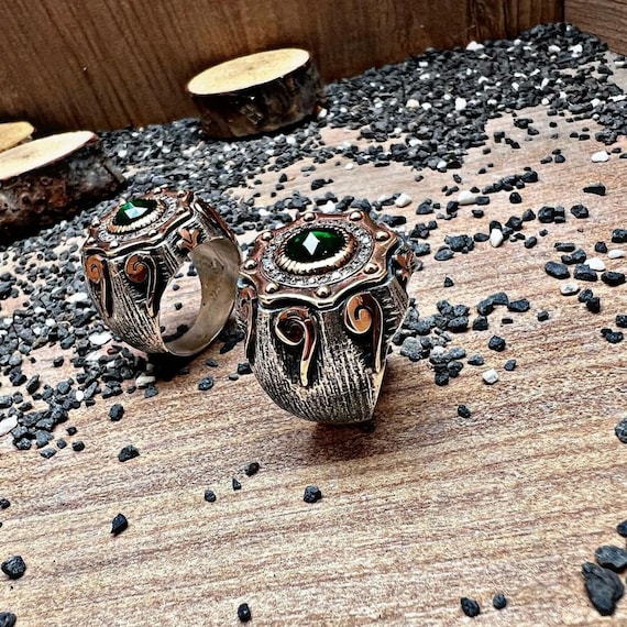 Handmade 925 Sterling Silver Men's Ring with Zircon Stones