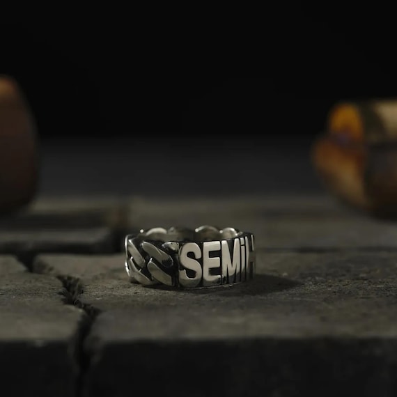 Custom Name Sterling Silver Ring for Men: Chain Design
