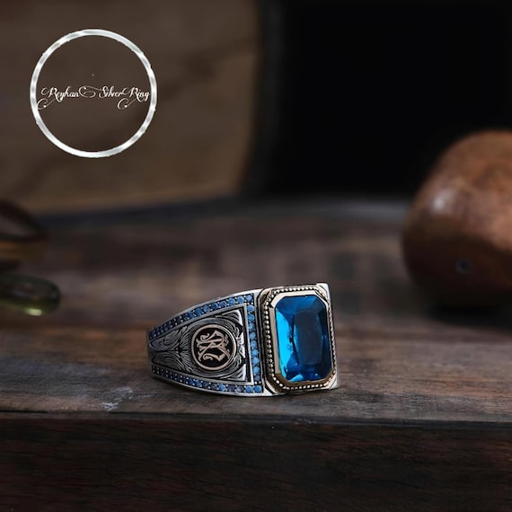 Artistic Silver Men's Ring with Aquamarine Stone & Engraved Lines - Topaz Stone Embellished Jewelry