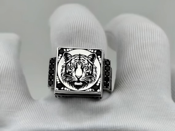 Engraved Tiger 925 Sterling Silver Ring with Micro Stones - Customizable
