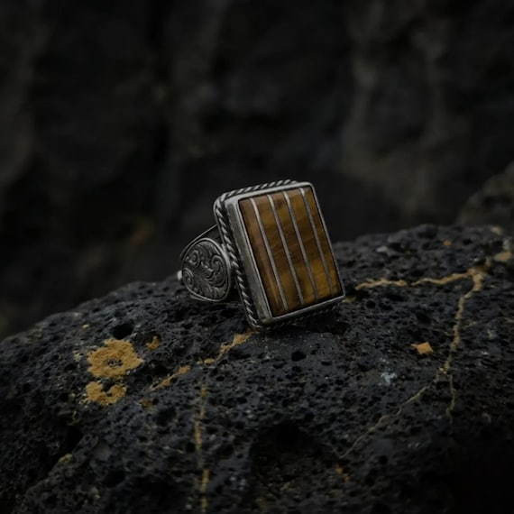 Handmade Kuka Stone Ring, 1000 Sterling Silver Inlaid, Adjustable