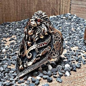 Maned Lion 925 Sterling Silver Ring: Adjustable Sword Design