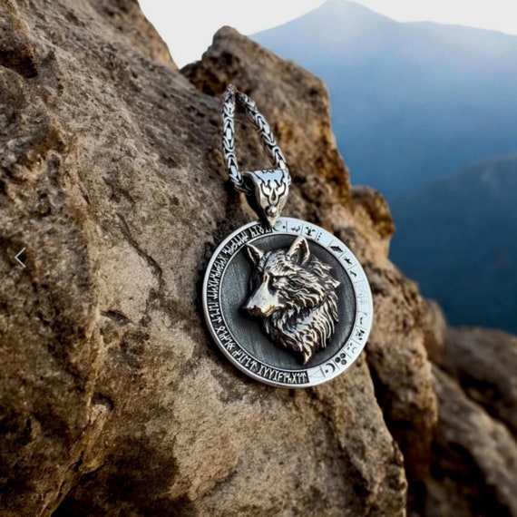 Handcrafted Sterling Silver Wolf Medallion Necklace: Turkish Symbol Jewelry