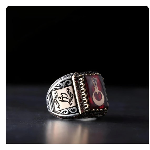 Red Fire Amber Sterling Silver Ring: Personalized Crescent Star Design