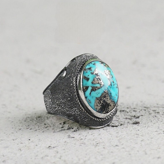 Handmade Sterling Silver Arizona Turquoise Stone Ring
