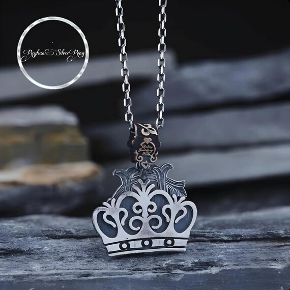 Crown Model Personalizable Letter Silver Chain Necklace, Royal Symbol Medallion, Lovers Initials Jewelry