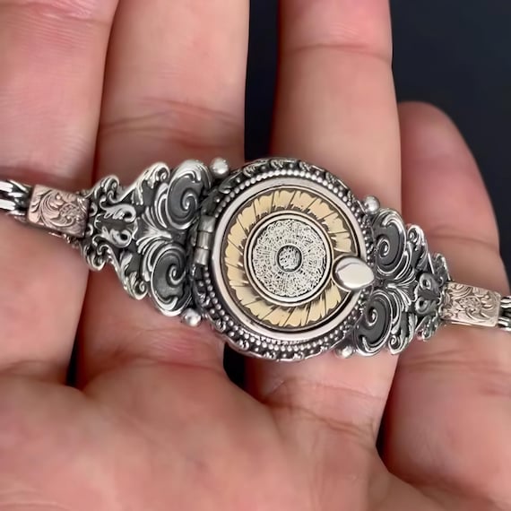 Sterling Silver Islamic Verse Bracelet: Personalized Men's Spiritual Jewelry