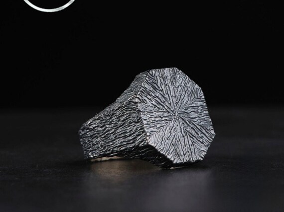 Handmade Oxidized Sterling Silver Ring: Adjustable Turkish Design
