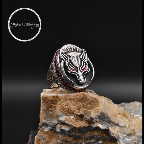 Red-Eyed Wolf 925 Sterling Silver Ring: Personalized Engraving