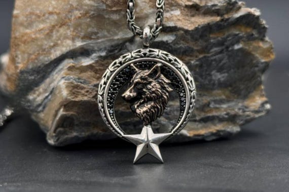 Turkish Wolf Crescent-Star Necklace – 925 Silver Mikro Zircon Pendant