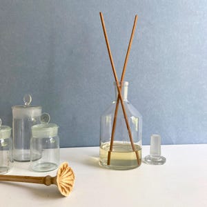 Botellas de boticario vintage de vidrio con tapón de vidrio pulido / Stock antiguo nuevo