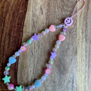 Pastel Y2K Aesthetic - Smiley - Star - Heart - Beaded Phone Charm Strap