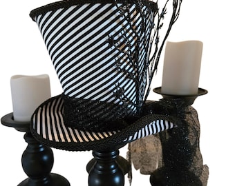 Skully Top Hat, Halloween Decor, Centerpiece, Halloween Accent, Wreath Attachment, Steam Punk,#WAAM