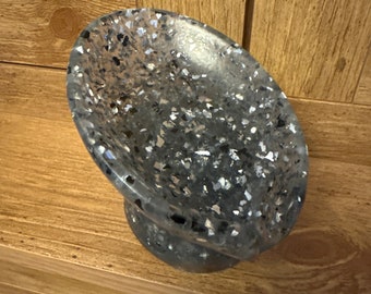 Grey/Silver mirrored glass Resin elevated soap dish