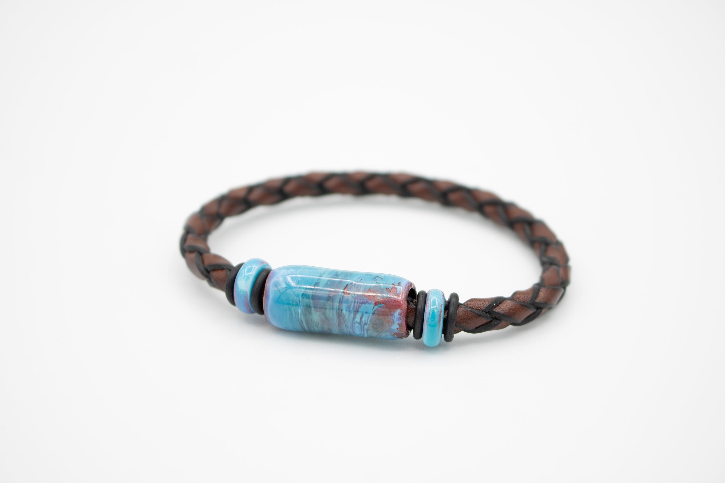 Hot Springs Magnetic Necklace - Montana Leather Designs