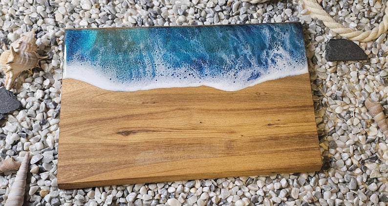 Holzbrett Meer Ozean Ocean Art Frühstücksbrett Schneidebrett Resin Harz Servierbrett Geschenk TK-Kunst Holz Wellen Servieren Nr.5 Grösse 23x15cm