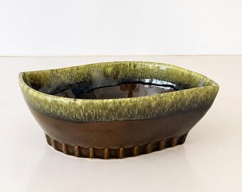Vintage Hull Pottery Ombre Planter
