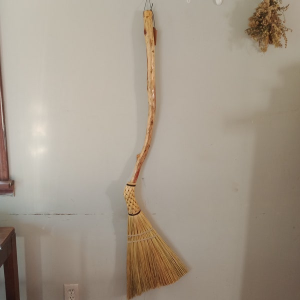 Sweeping Broom- B0066