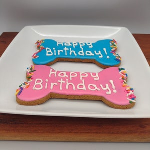 XL Dog Birthday Bone, Dog Treat, Birthday Dog Treat, Decorated Birthday Cookies, Birthday Dog Treats, Dog Bakery, Birthday Gift for Dog