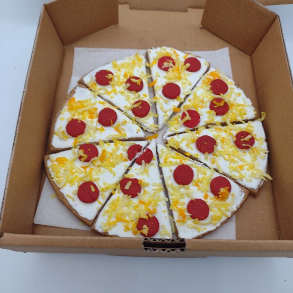 Dog Pizza, Dog Bakery Pizza, Dog Pie, Pepperoni Pizza for Dogs, Birthday Pizza Cookies, Decorated Pizza Cookies, Bakery Treat for Dogs