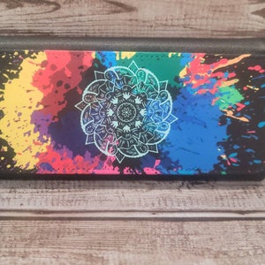 Inapropiada Mandala Paint Splatter Wallet, carteras de mujer, triple, cartera de malas palabras, regalos para ella, regalo de San Valentín, clutch