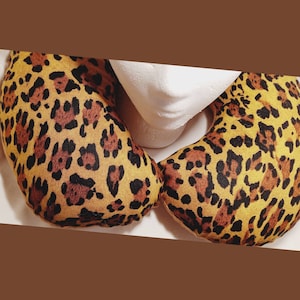 Leopard neck pillow online