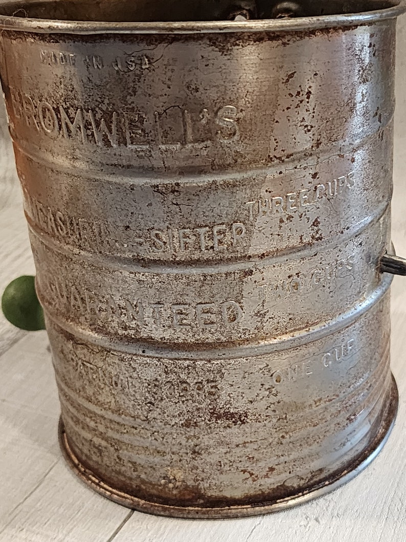 Very Old Rusted Cups Vintage Bromwell Tin Flour Sifter, 3 Cup, 1960s, Green Wood Knob Handle ...