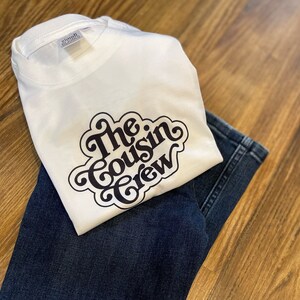 De neef crew tshirt, bijpassende neef shirts, familie shirts, familie kleding, volwassen shirts, peuter shirts, comfort tshirt