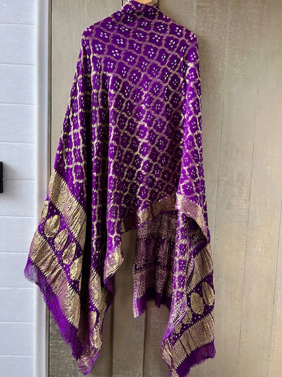 Purple Bandhani Silk Scarf from Rajasthan Purple Bandhani Silk Scarf from Rajasthan