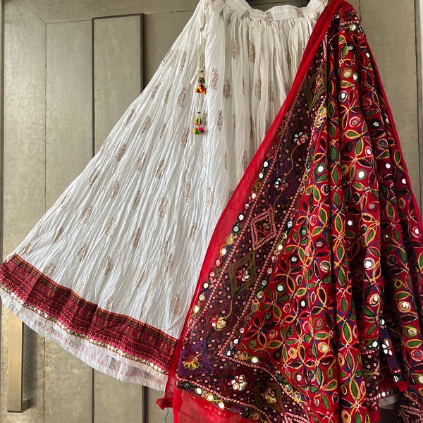 Elegante katoenen Garba-rok met aanpasbare Dupatta - perfect voor Dandiya-avonden | Gujrati rok dupatta combo